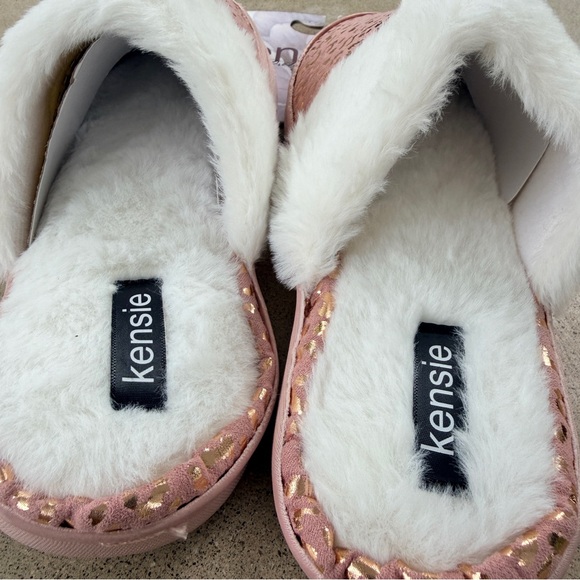 Kensie Pink and Gold Leopard Memory Foam Slippers, NEW, Size 8 - Picture 5 of 5